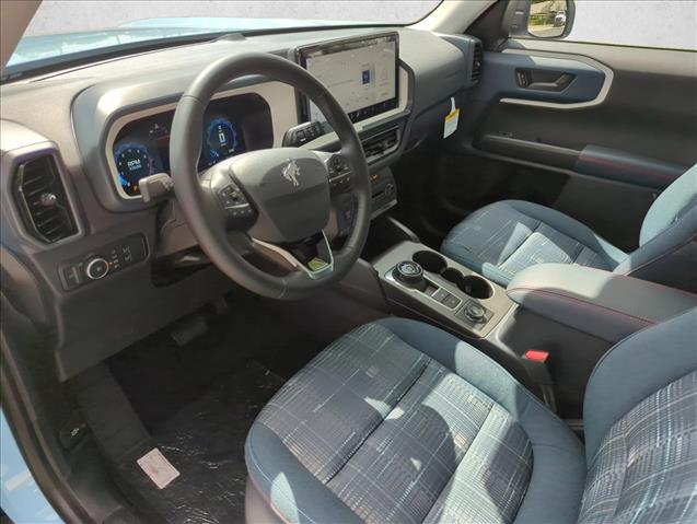 2025 Ford Bronco Sport Heritage photo 3