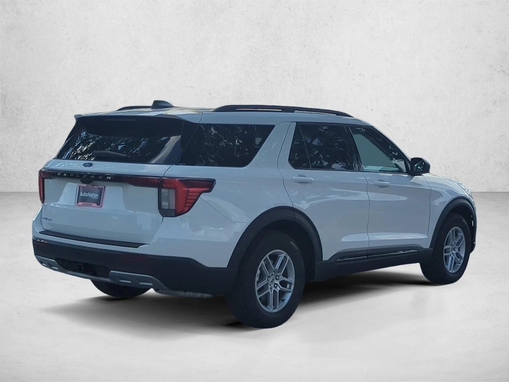 New 2026 Ford Explorer Active w/200A Pkg SUV