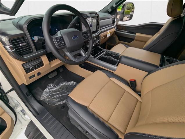 2026 Ford F-250 Lariat photo 3