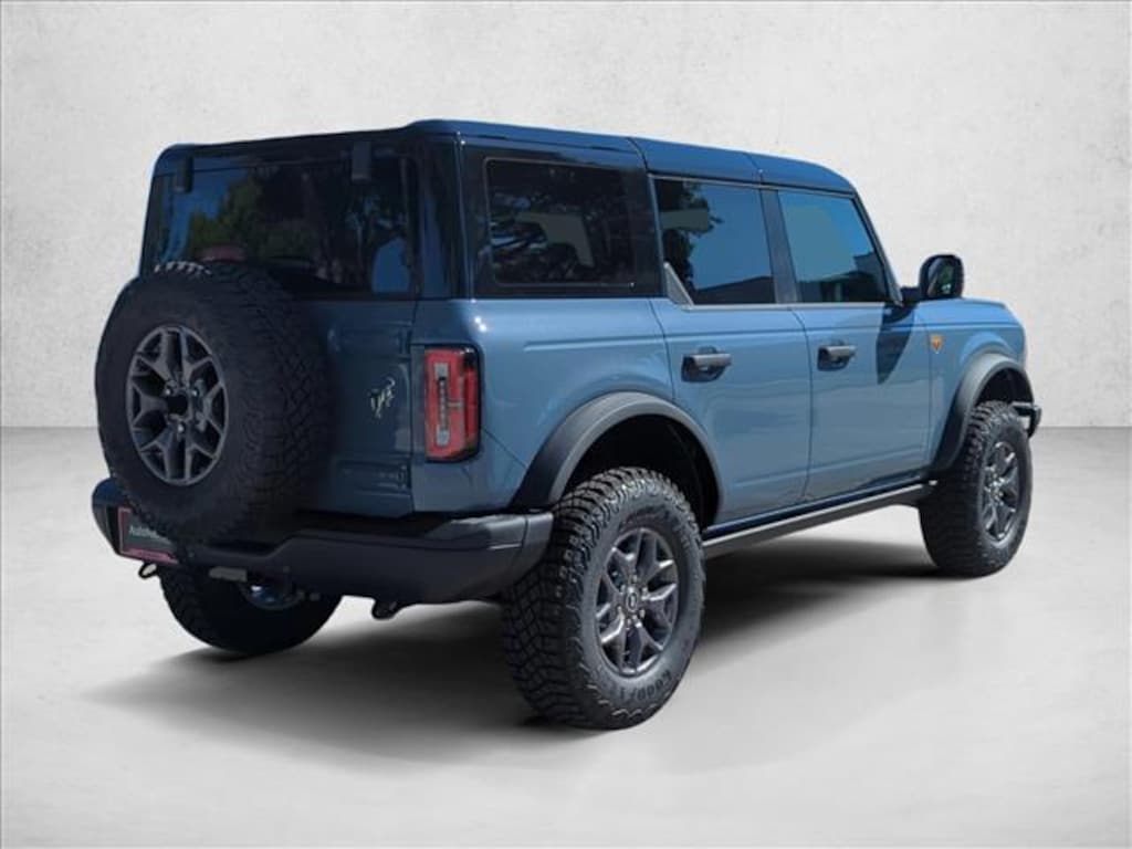 New 2025 Ford Bronco Badlands SUV