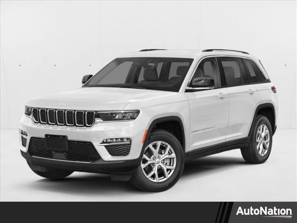 Certified 2025 Jeep Grand Cherokee Laredo SUV