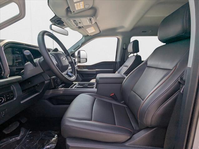 2026 Ford F-250 Lariat photo 4