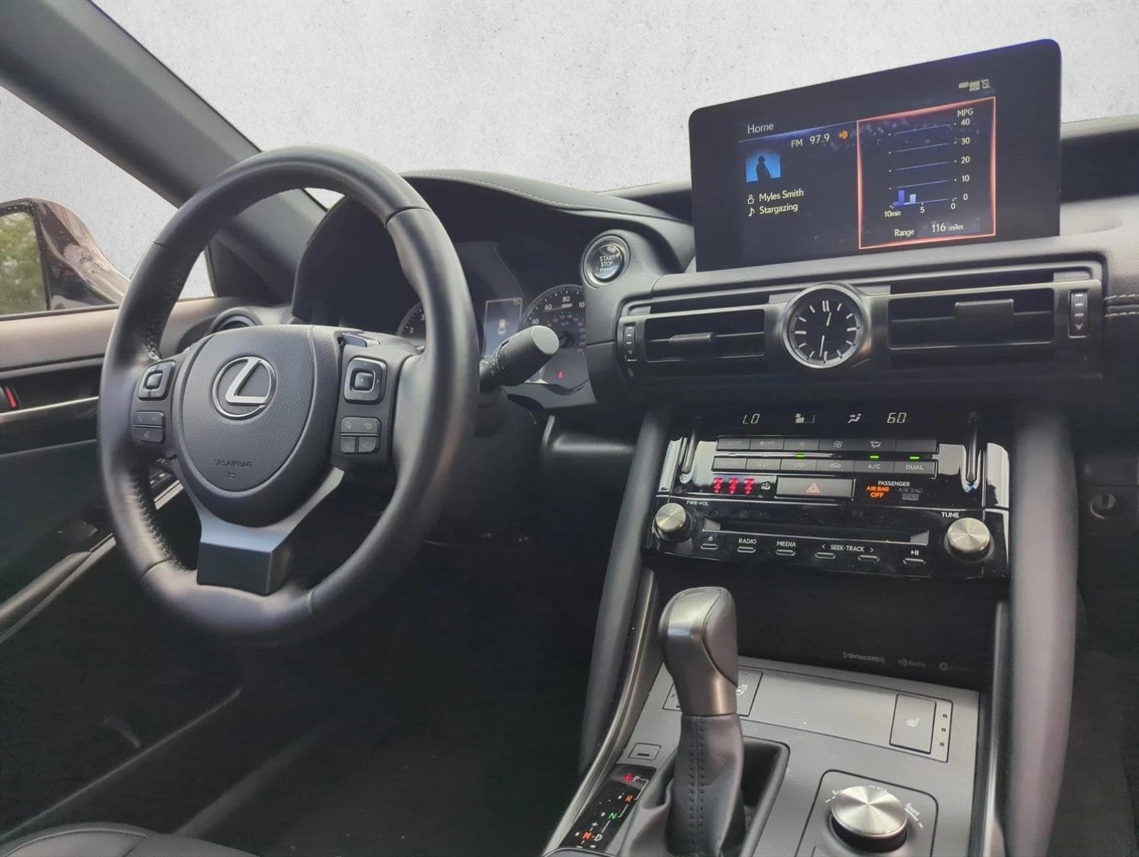 2025 Lexus IS 24