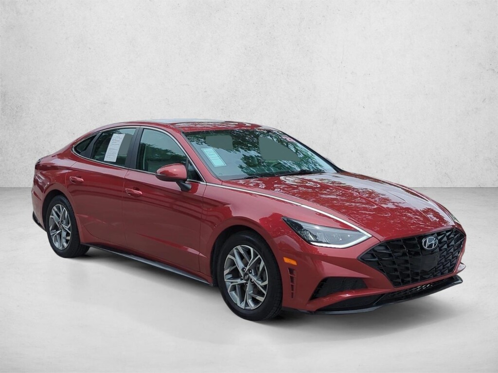 Used 2023 Hyundai Sonata SEL Sedan