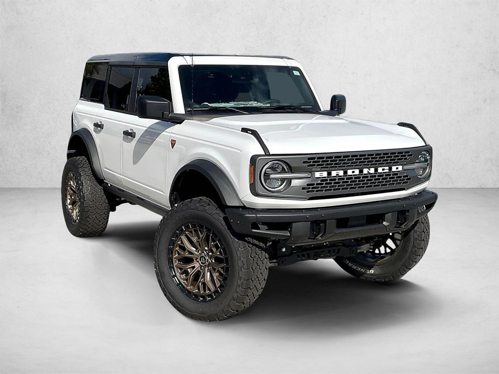 New 2025 Ford Bronco Badlands SUV