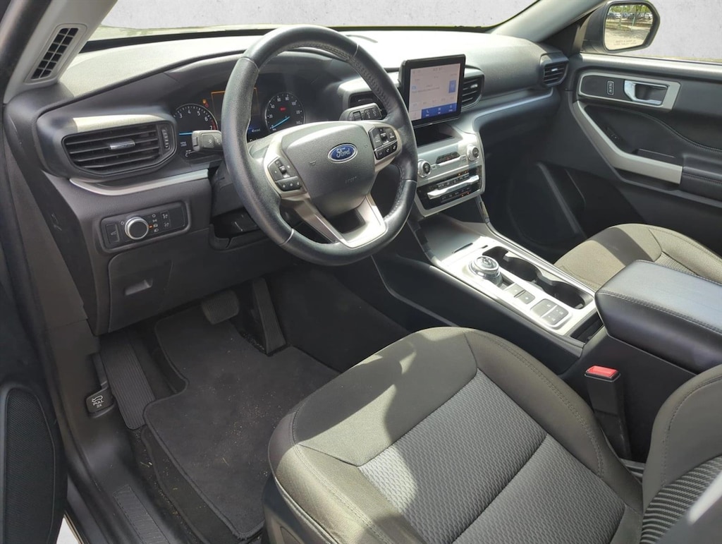 Certified 2022 Ford Explorer XLT SUV