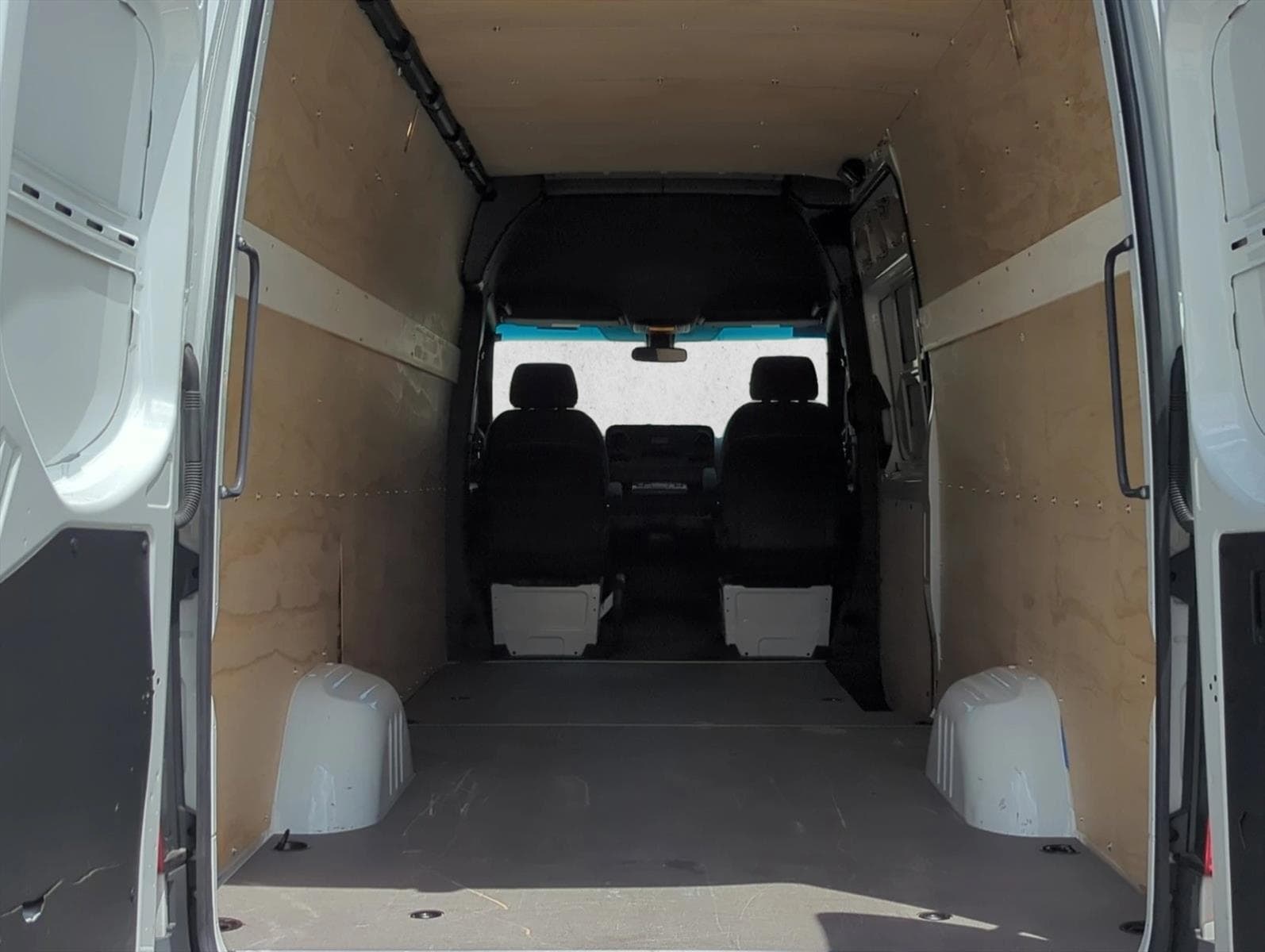 2023 Mercedes-Benz Sprinter Cargo Van 5