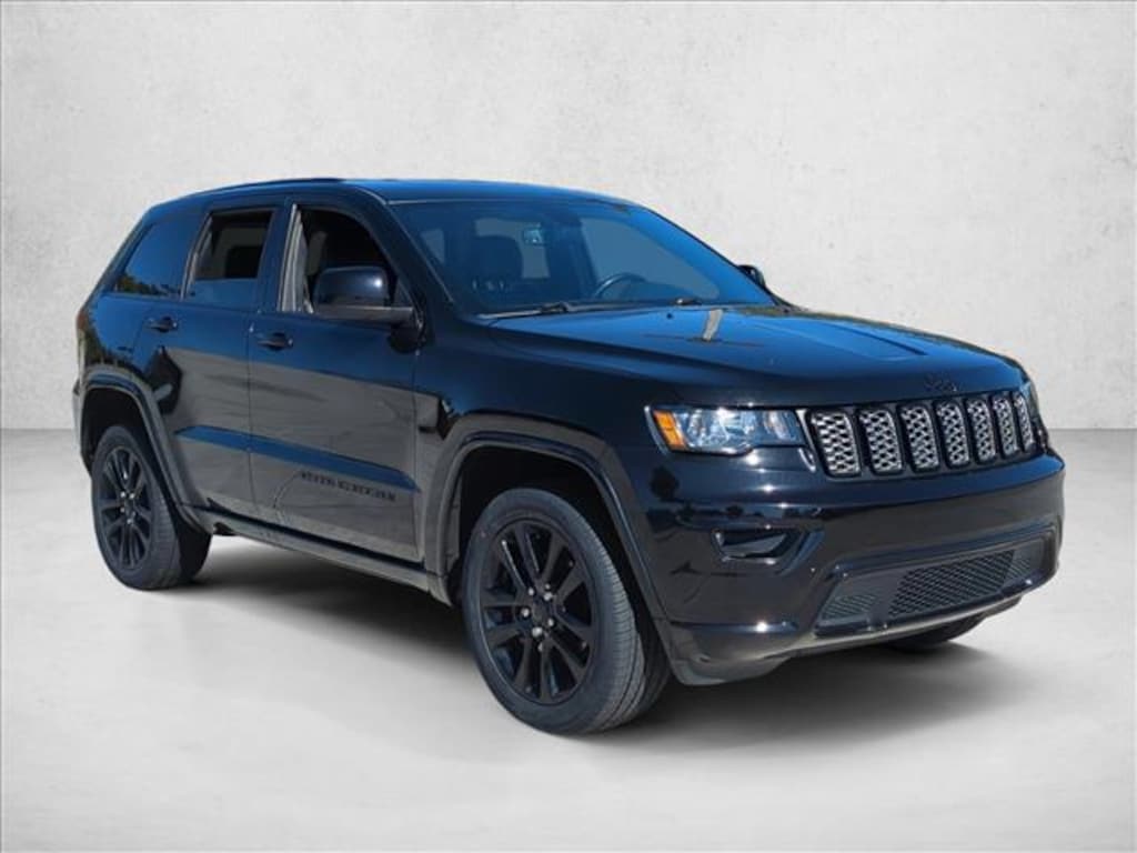Used 2020 Jeep Grand Cherokee Altitude SUV