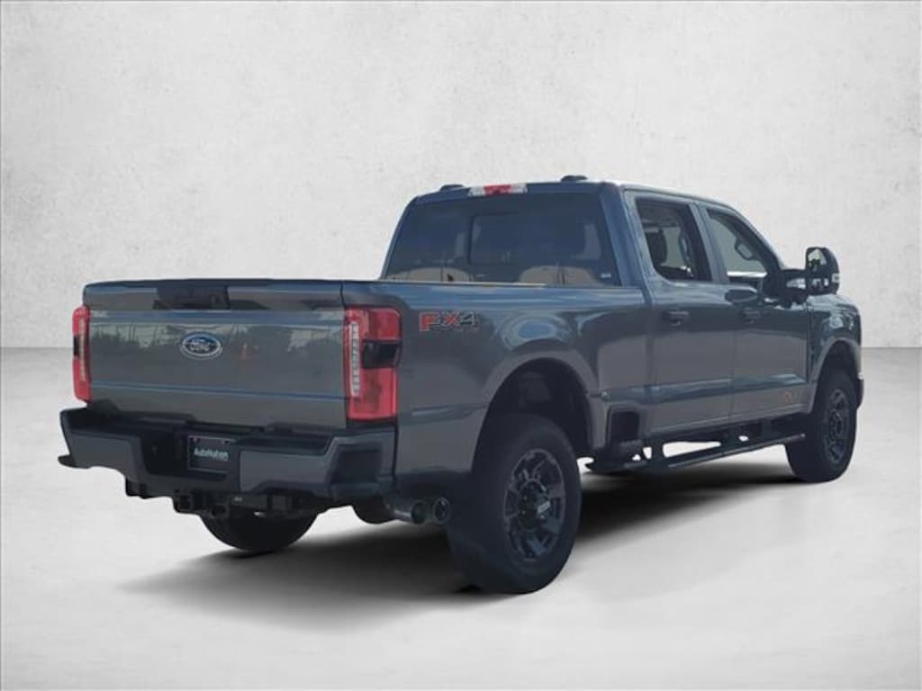 New 2025 Ford F-350 XL Truck Crew Cab