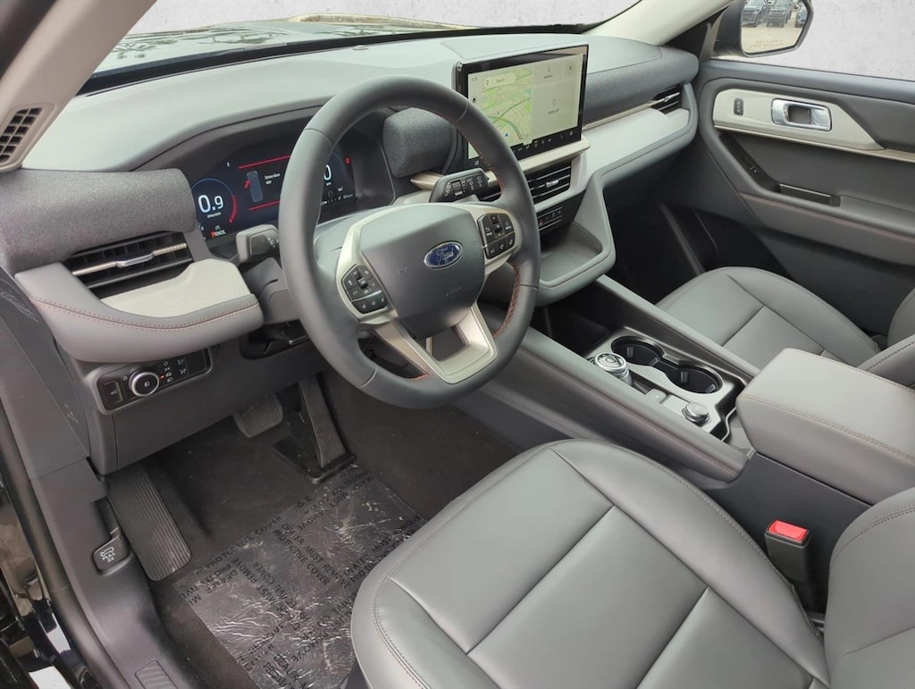 New 2026 Ford Explorer Active w/200A Pkg SUV