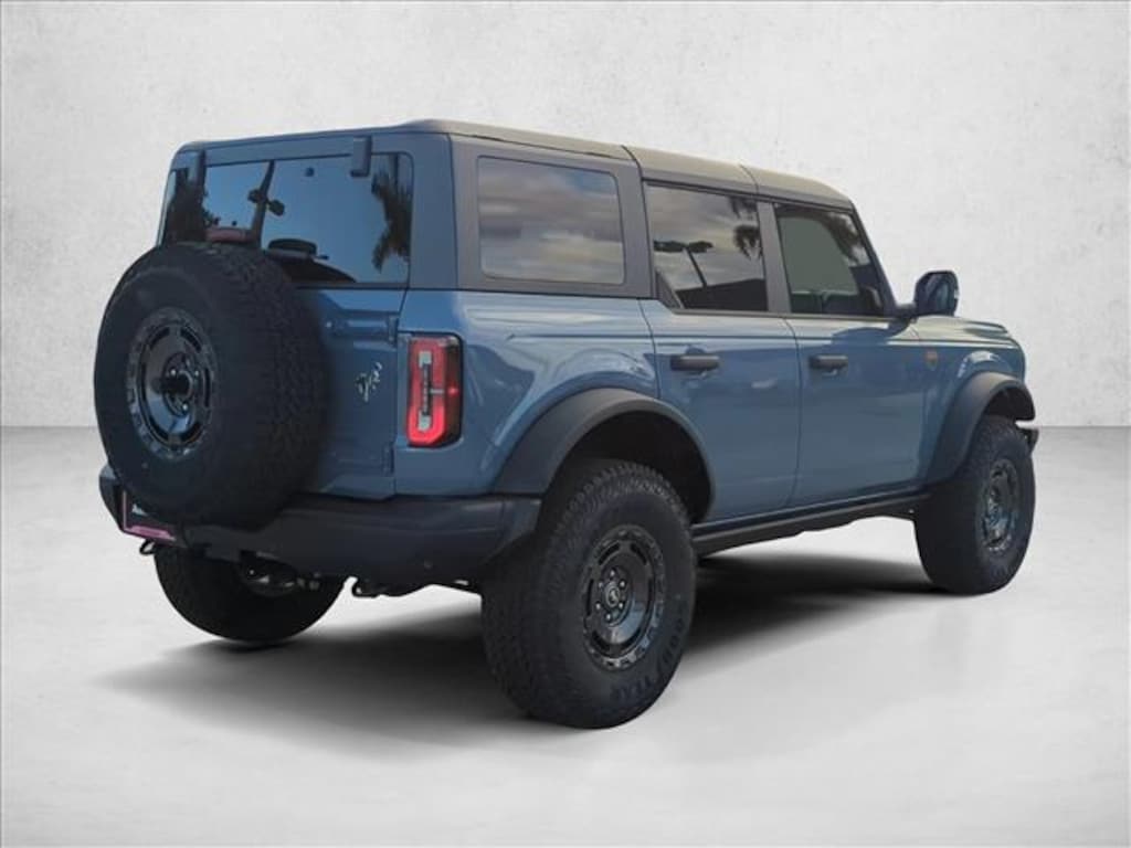 New 2025 Ford Bronco Badlands SUV