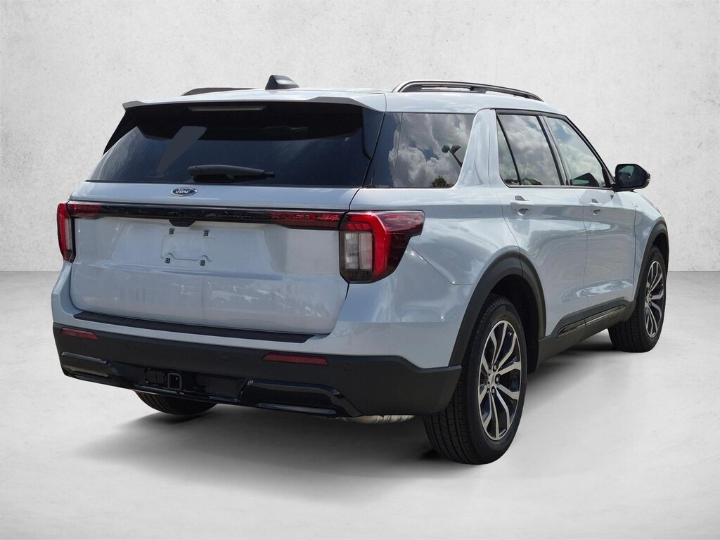 New 2026 Ford Explorer ST-Line SUV