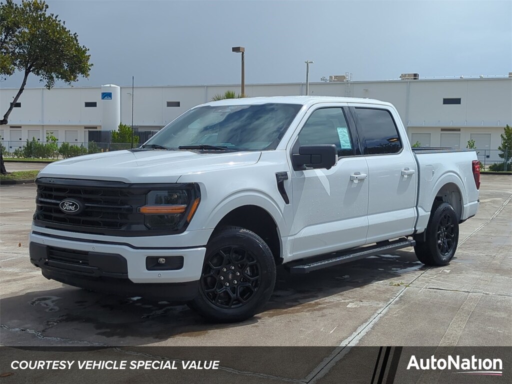 New 2026 Ford F-150 XLT Truck SuperCrew Cab