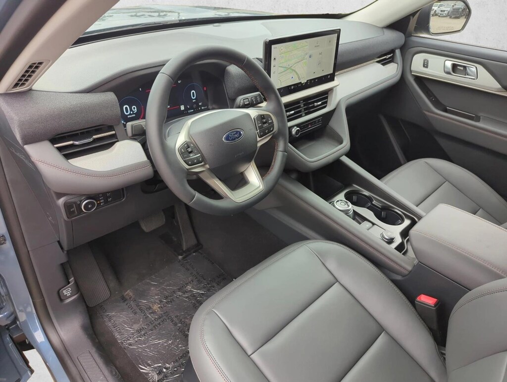 New 2026 Ford Explorer Active w/200A Pkg SUV