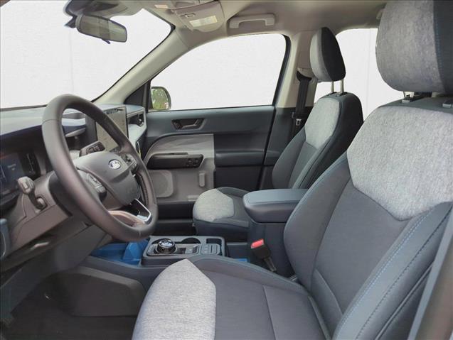 2025 Ford Maverick XLT photo 4