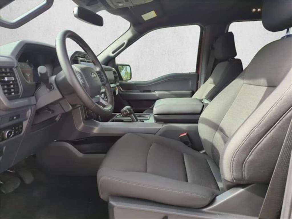 New 2025 Ford F-150 XLT Truck SuperCrew Cab