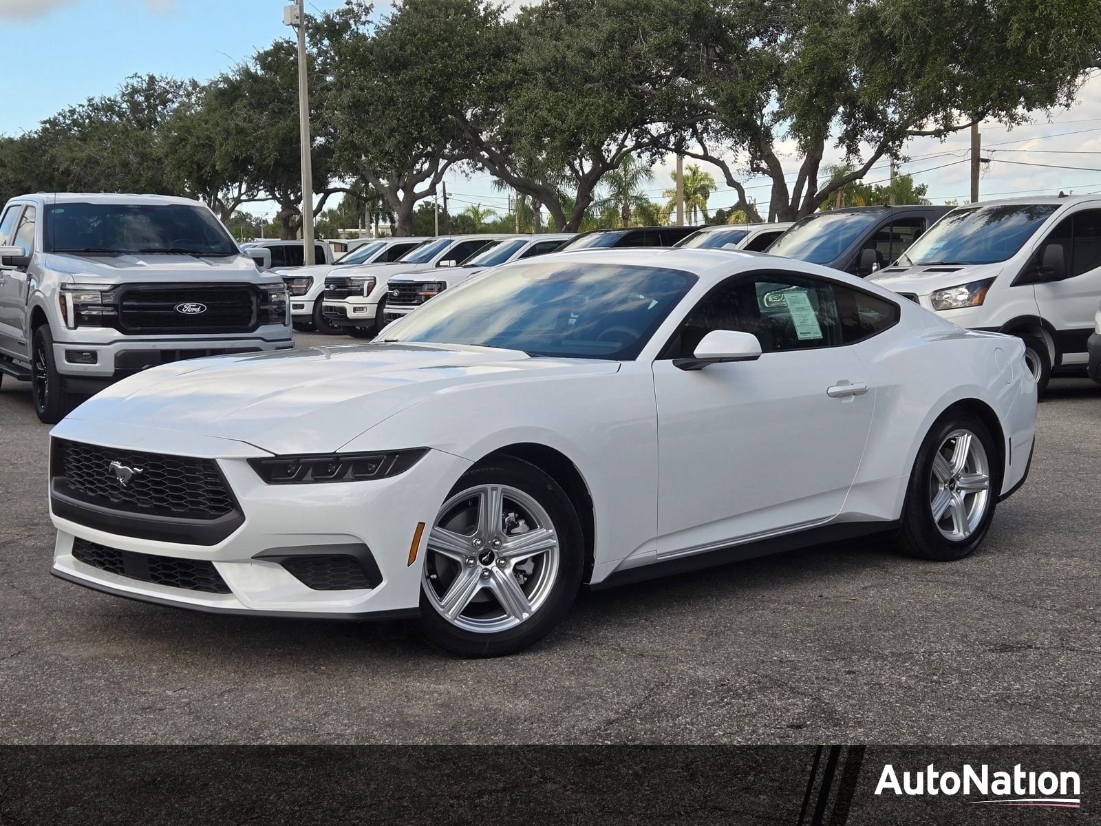 2026 Ford Mustang EcoBoost Fastback's photo