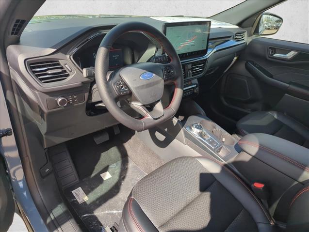 2026 Ford Escape ST-Line Sport photo 2