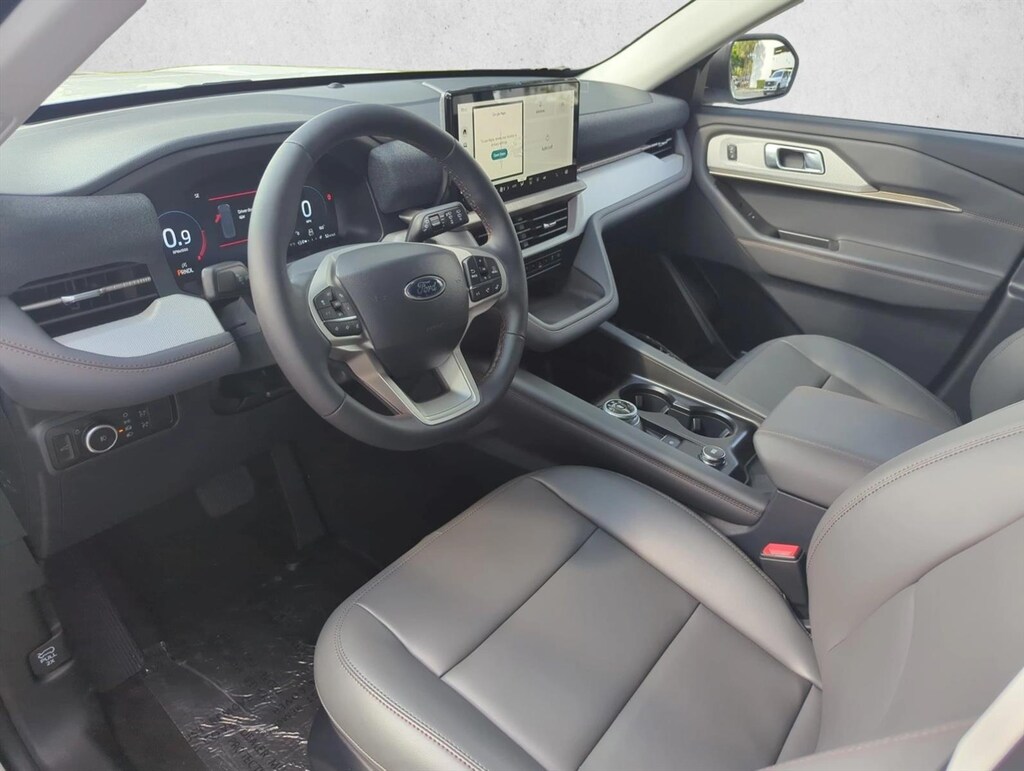 New 2026 Ford Explorer Active w/200A Pkg SUV