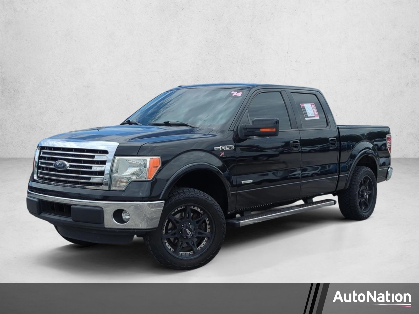 2014 Ford F-150 Lariat SuperCrew 145-in's photo
