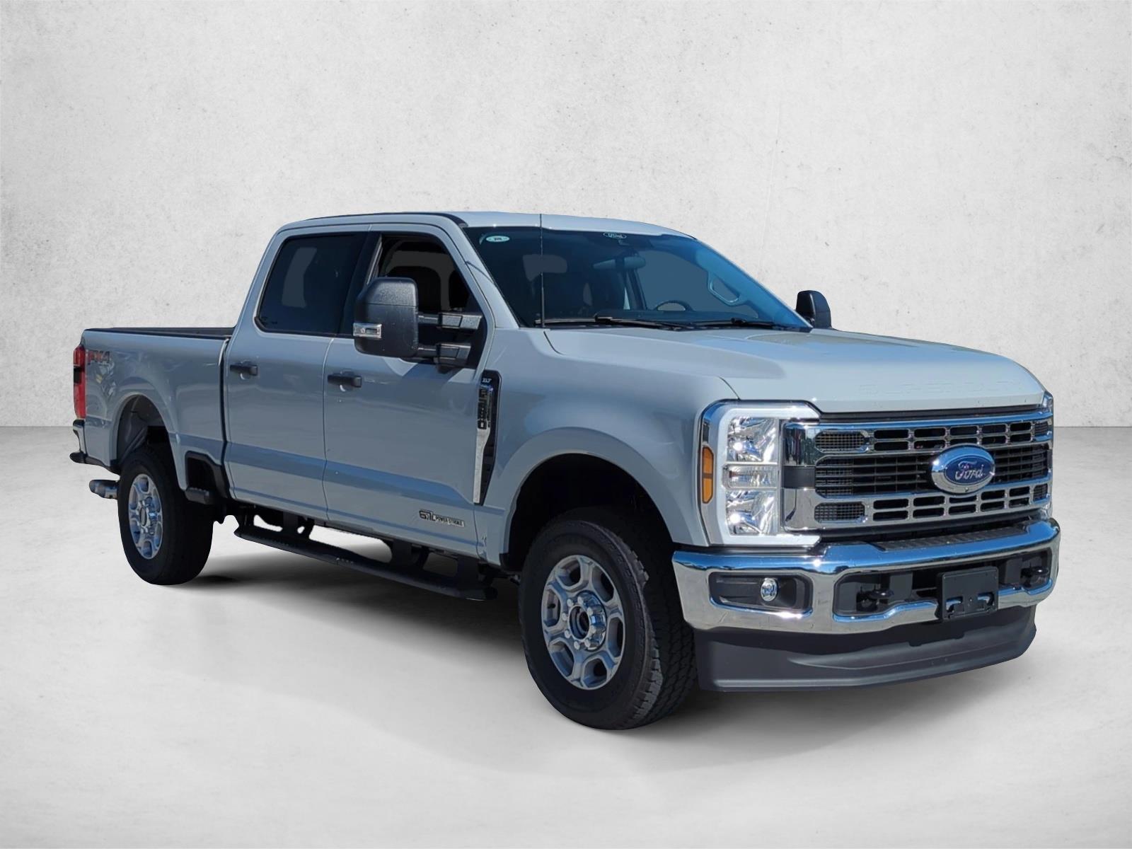 2026 Ford F-250 Super Duty XLT - Photo 6