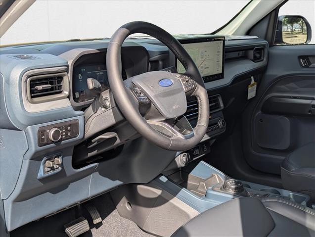 2025 Ford Maverick Lariat photo 3