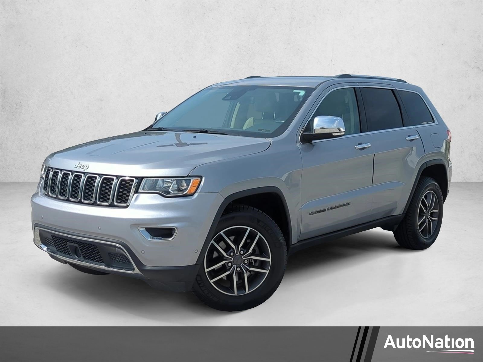 2019 Jeep Grand Cherokee Limited's photo