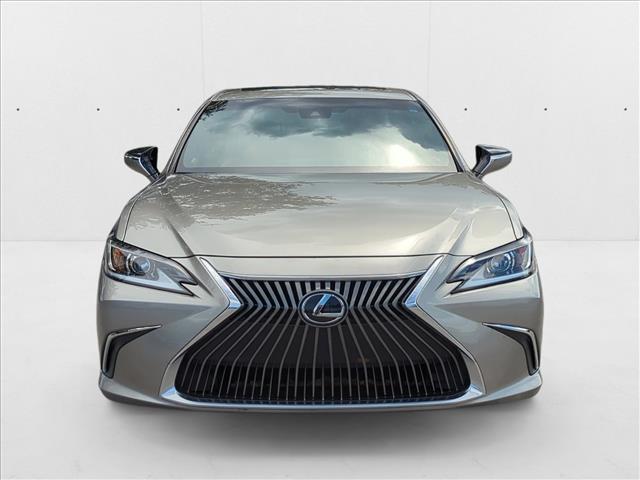 2021 Lexus ES 350 photo 2