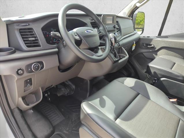 2025 Ford Transit photo 3