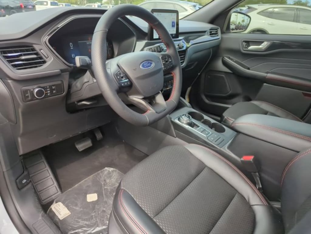 New 2025 Ford Escape ST-Line SUV
