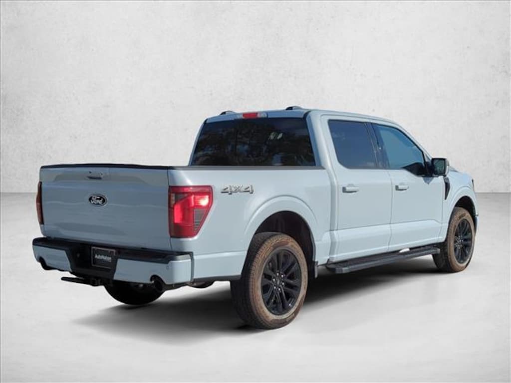 New 2025 Ford F-150 XLT Truck SuperCrew Cab