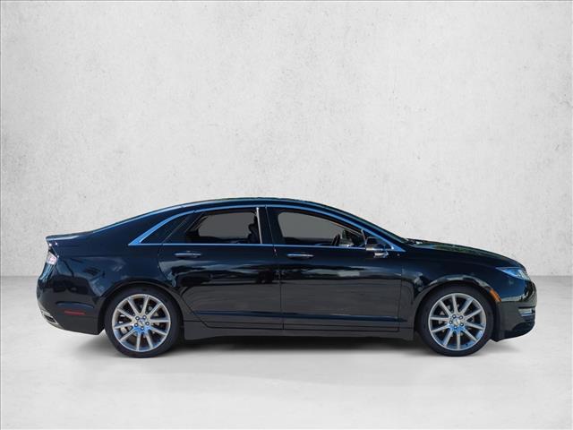 2016 Lincoln MKZ Hybrid photo 4