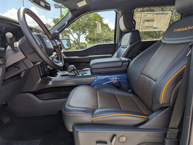 2025 Ford F-150 Tremor photo 4