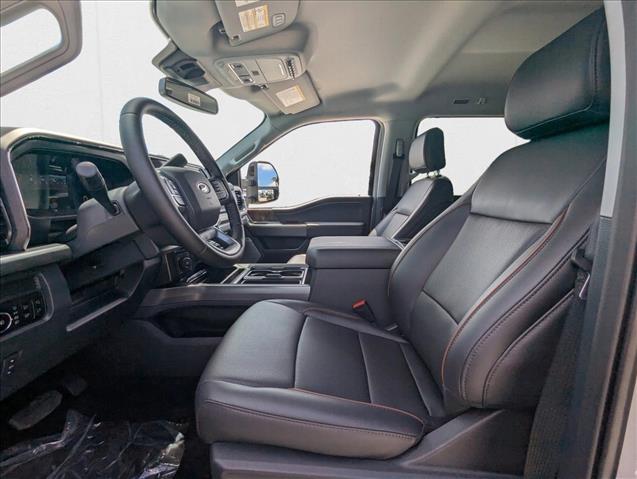2026 Ford F-250 Lariat photo 4