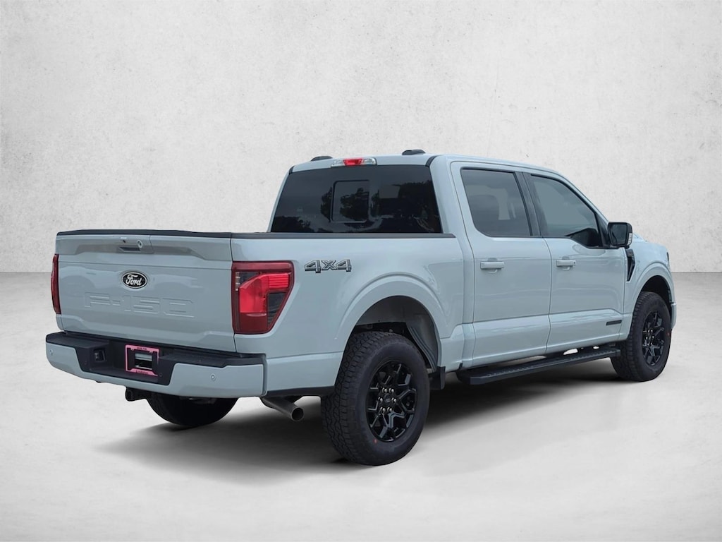 New 2026 Ford F-150 XLT Truck SuperCrew Cab