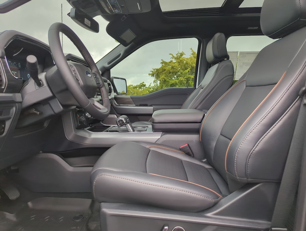New 2026 Ford F-150 LARIAT Truck SuperCrew Cab