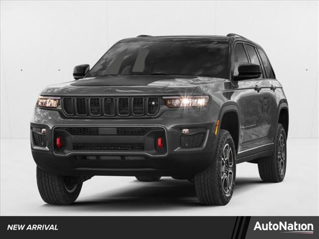 Used 2023 Jeep Grand Cherokee Overland SUV