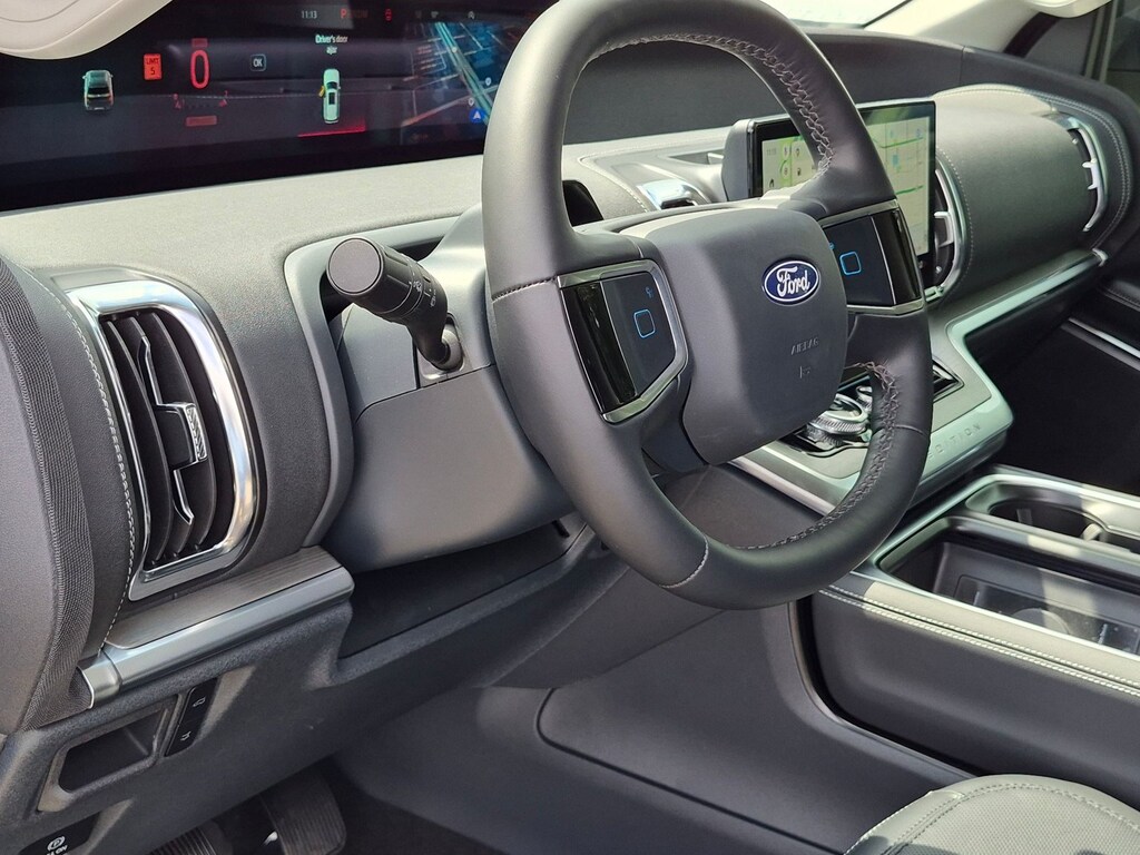 New 2027 Ford Expedition Platinum SUV
