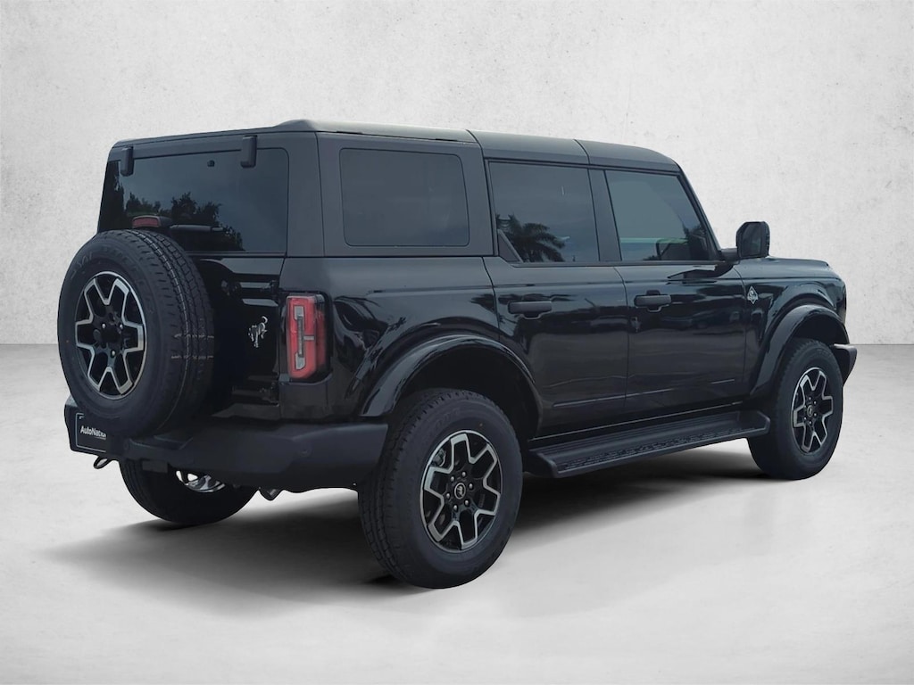 New 2026 Ford Bronco Outer Banks SUV