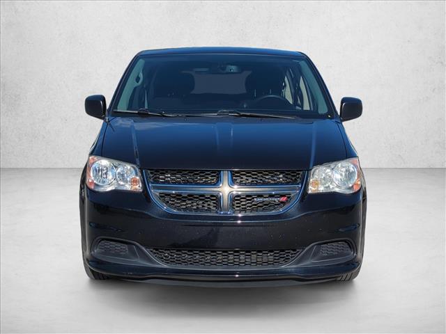 2015 Dodge Grand Caravan SE photo 2