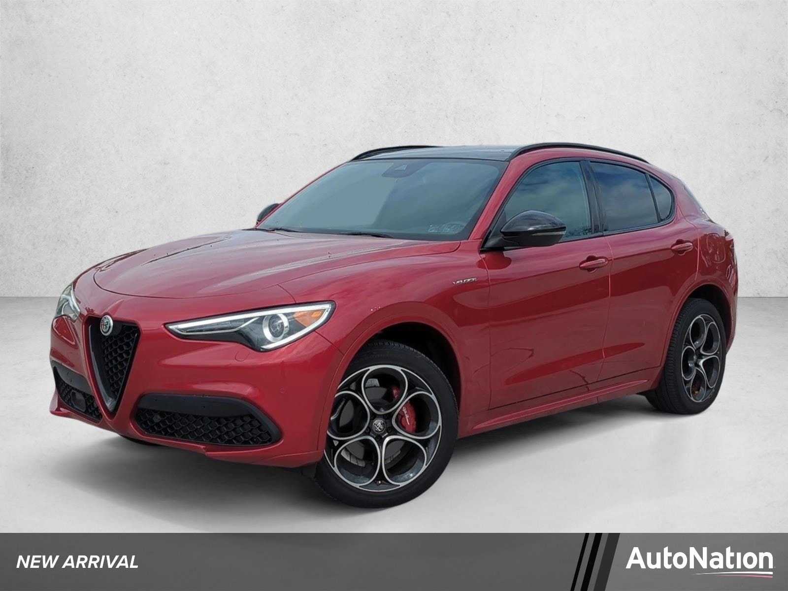 2023 Alfa Romeo Stelvio Veloce AWD's photo
