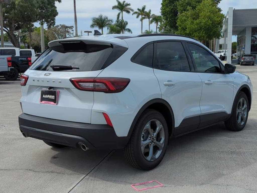 New 2025 Ford Escape ST-Line SUV