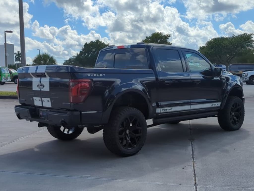 New 2025 Ford F-150 LARIAT Truck SuperCrew Cab