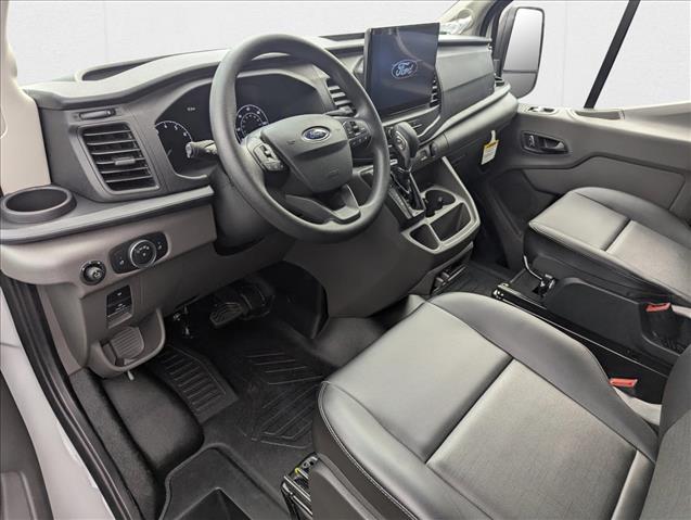 2025 Ford Transit photo 3