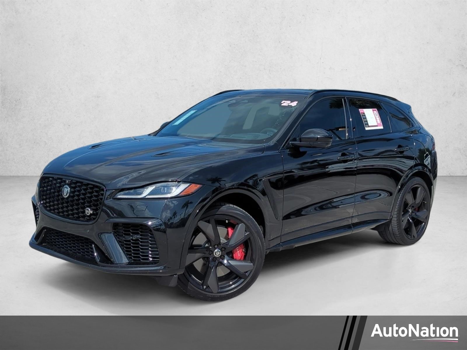 2024 Jaguar F-PACE SVR AWD's photo