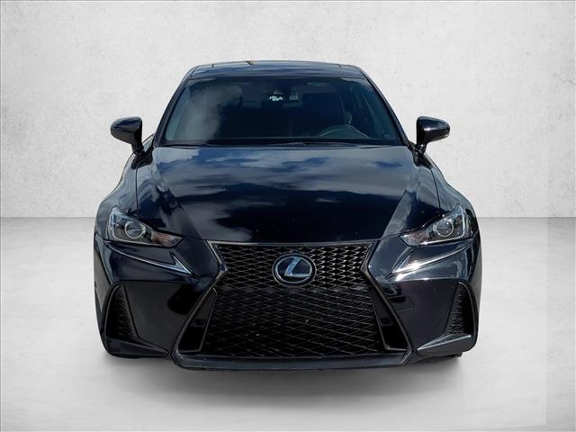 2019 Lexus IS 300 photo 2