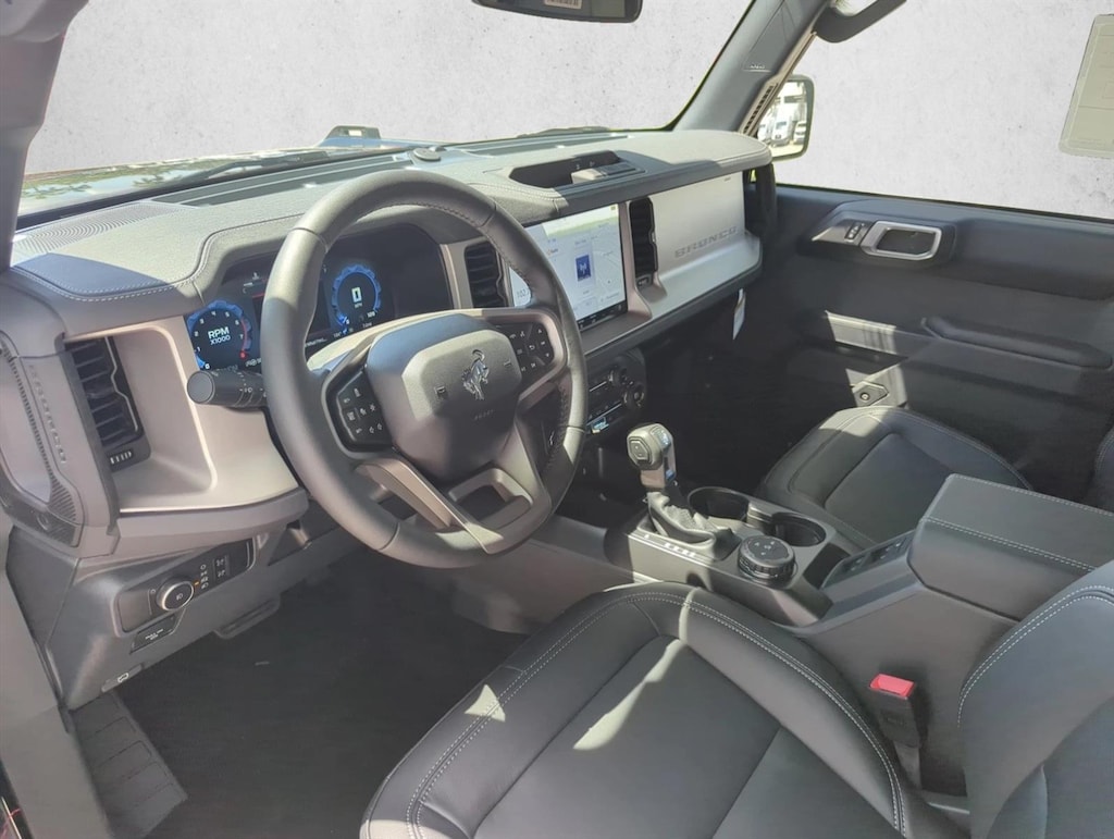 New 2026 Ford Bronco Outer Banks SUV