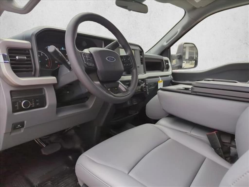 New 2026 Ford F-250 XL Truck Crew Cab