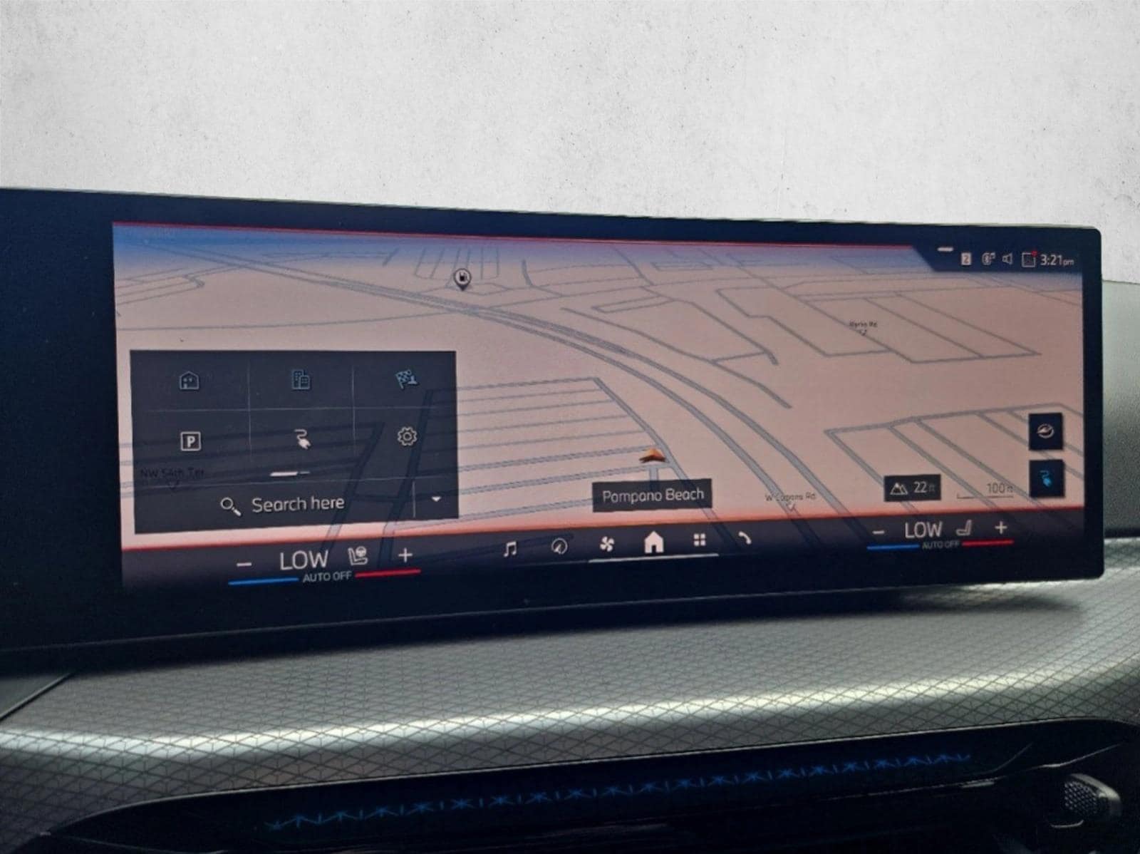 2025 BMW i4 12