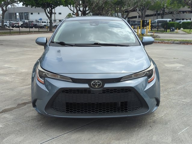 Used 2021 Toyota Corolla LE with VIN JTDEPMAE6MJ126057 for sale in Margate, FL